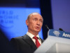 Putins aicina risināt konfliktu diplomātiski